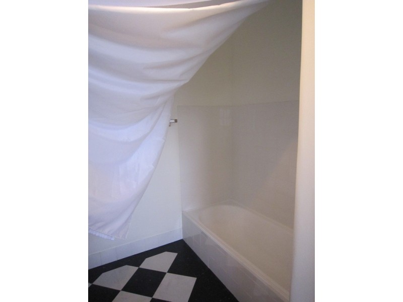 8/30 Mitford Street, St Kilda VIC 3182