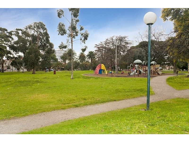 2-6/75 Spenser Street, St Kilda VIC 3182