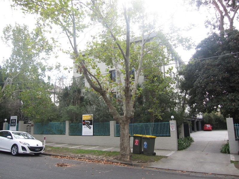 27/38 Charnwood Road, St Kilda VIC 3182