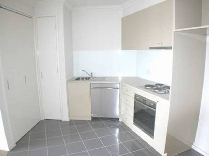 4/99 Brickworks Drive, Brunswick VIC 3056