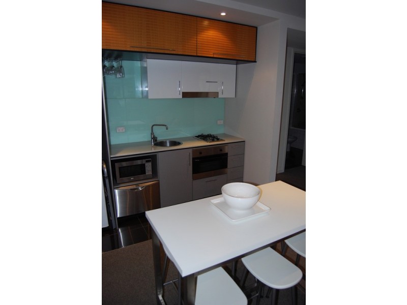 33/220 Barkly Street, St Kilda VIC 3182