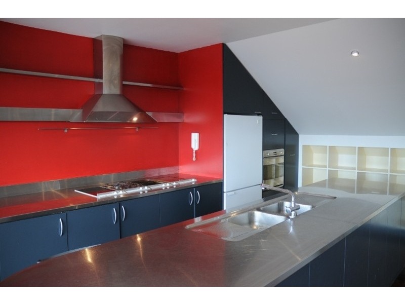 6B Dalgety Street, St Kilda VIC 3182