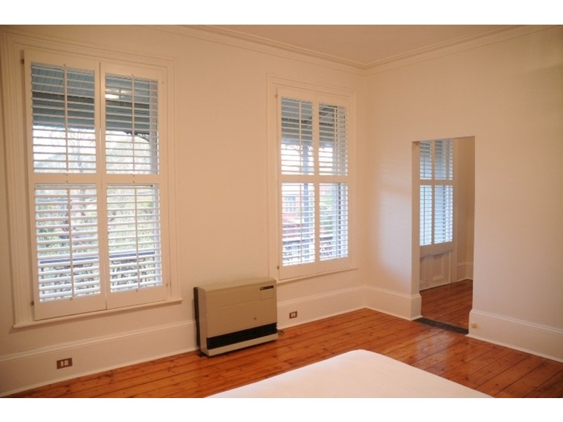 6B Dalgety Street, St Kilda VIC 3182