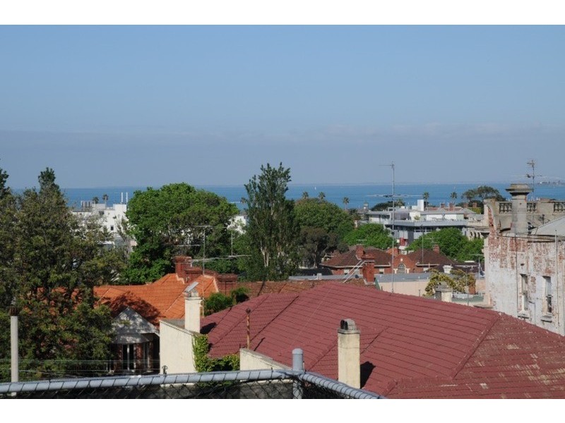 6B Dalgety Street, St Kilda VIC 3182