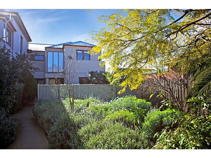 13/1a Maysbury Avenue, Elwood VIC 3184
