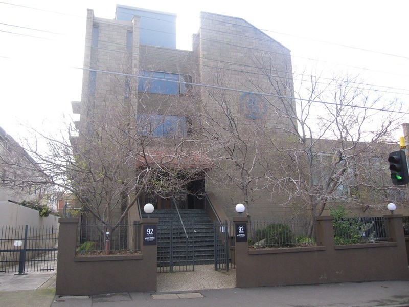 20/92 Grey Street, St Kilda VIC 3182