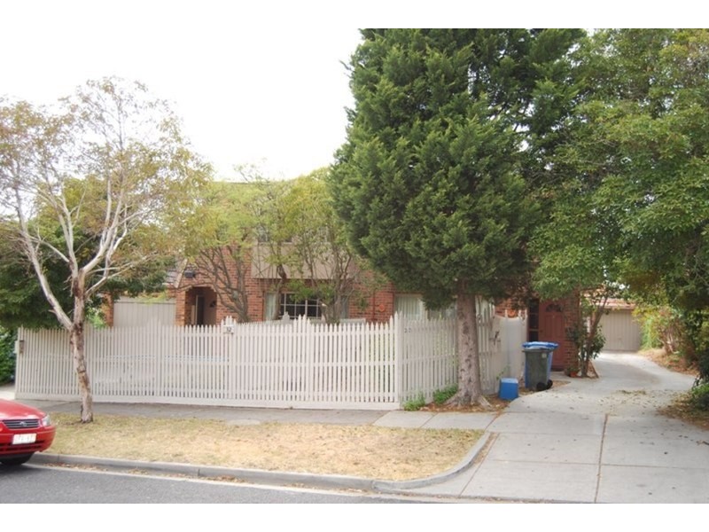 1/32 Nepean Avenue, Hampton East VIC 3188