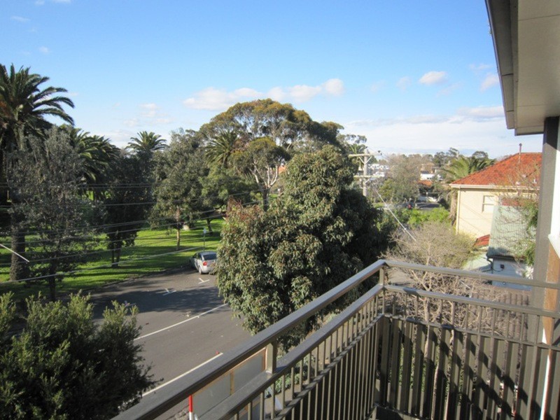 7/75 Spenser Street, St Kilda VIC 3182