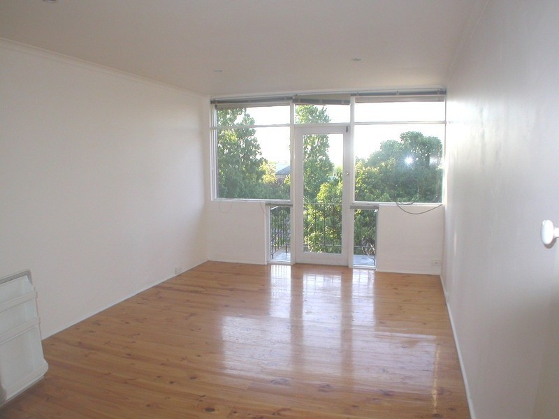 15/33 Grey Street, St Kilda VIC 3182
