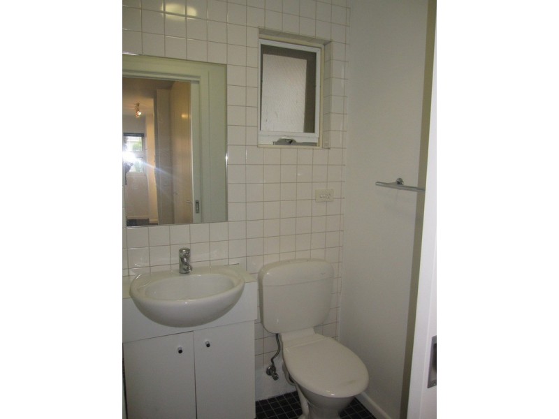 16/87 Alma Road, St Kilda VIC 3182