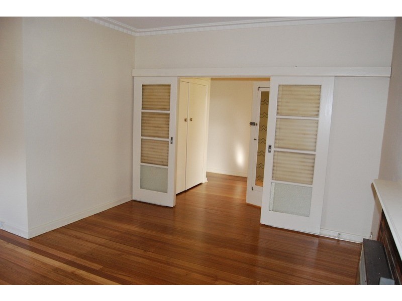 38 Elimatta Road, Oakleigh VIC 3166