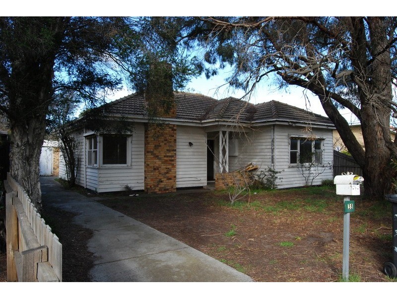 38 Elimatta Road, Oakleigh VIC 3166