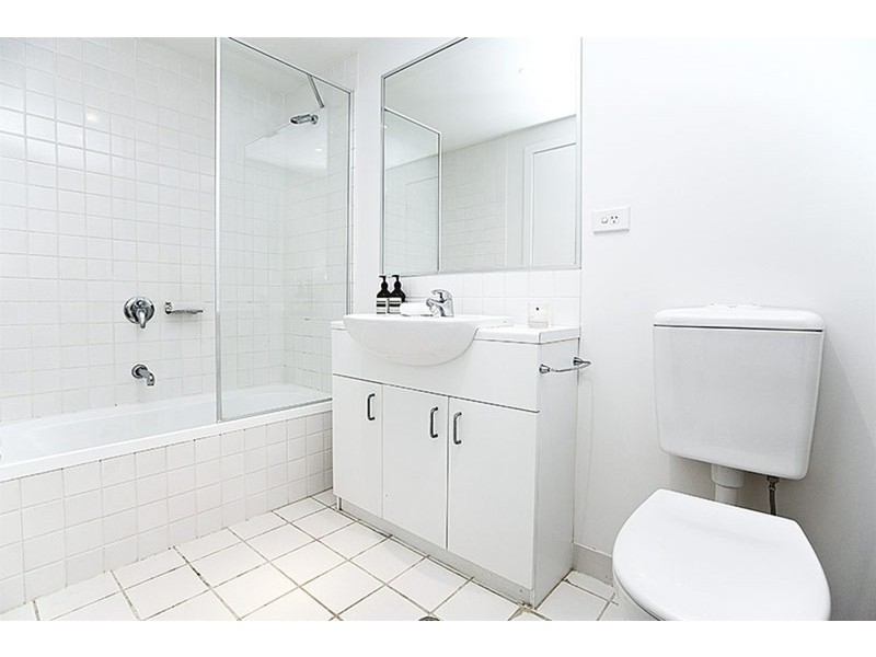 1/352 Canterbury Road, St Kilda West VIC 3182