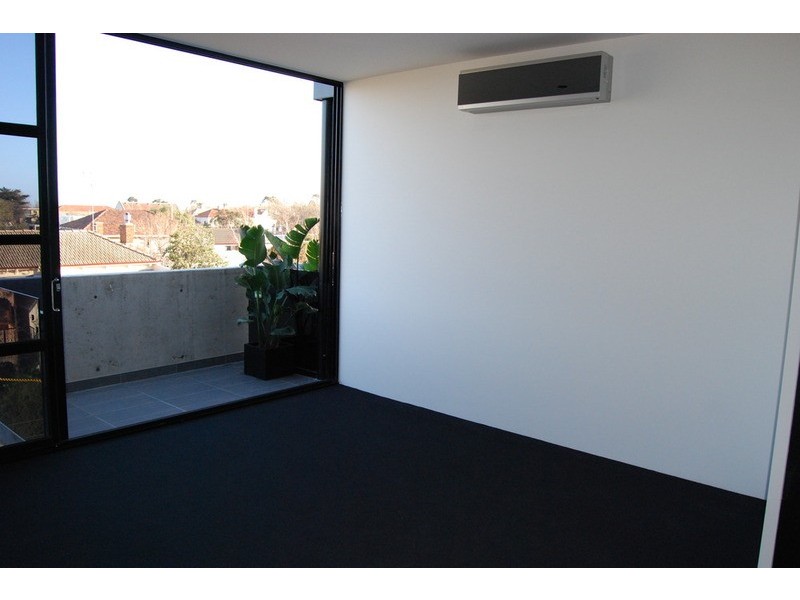 302/115 Wellington Street, St Kilda VIC 3182