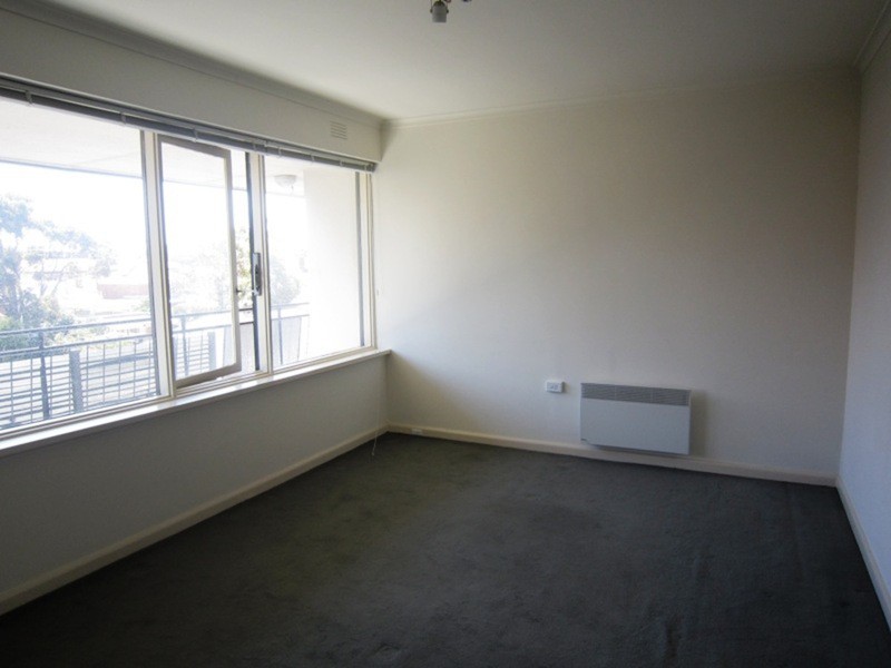 16/122 Beaconsfield Parade, Albert Park VIC 3206