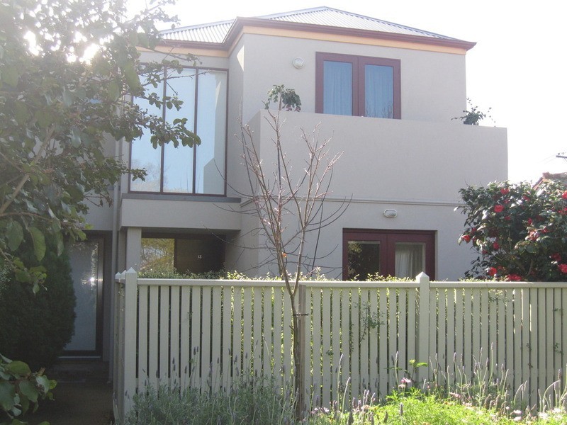 13/1a Maysbury Avenue, Elwood VIC 3184