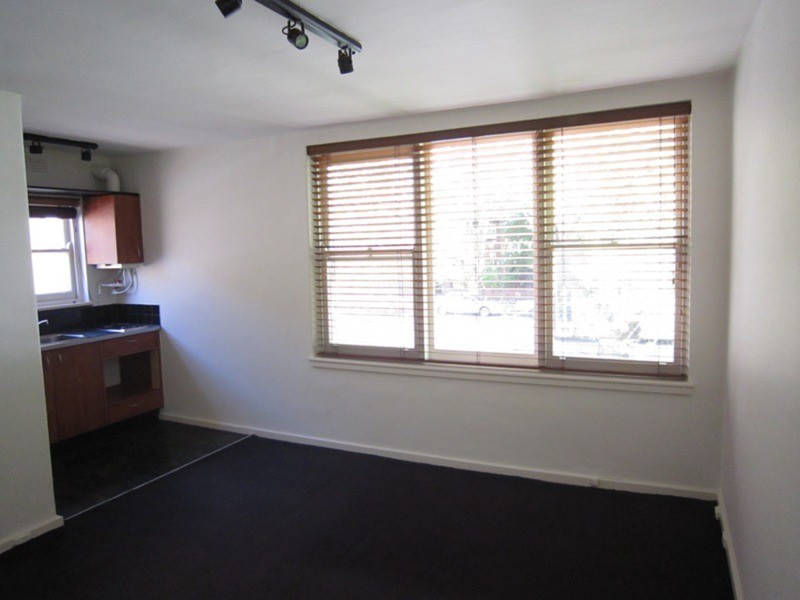 6/4 Park Street, St Kilda VIC 3182
