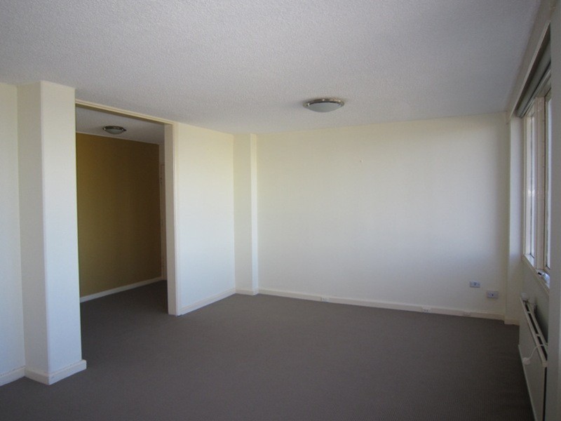 1A/21 The Esplanade, St Kilda VIC 3182