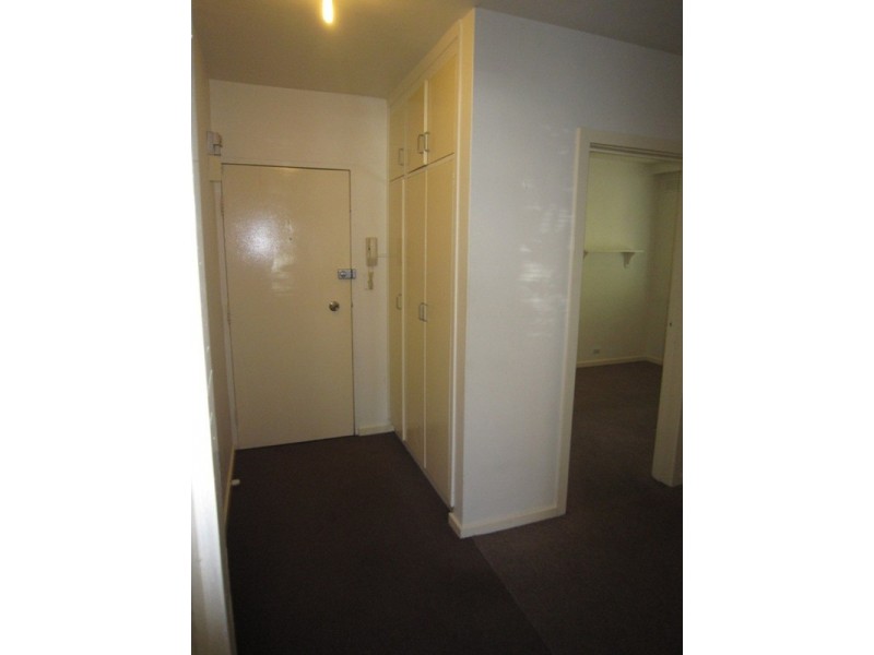 1/16 Mitford Street, St Kilda VIC 3182