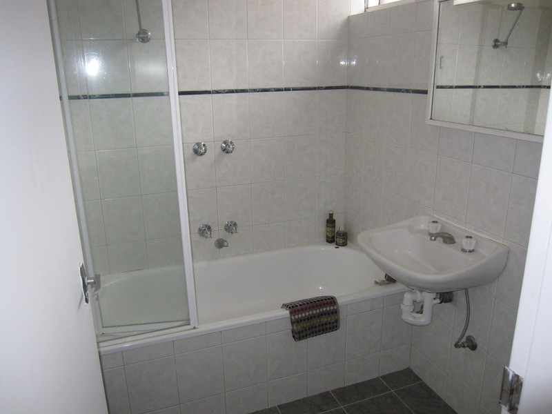 1/43 Park Street, St Kilda West VIC 3182