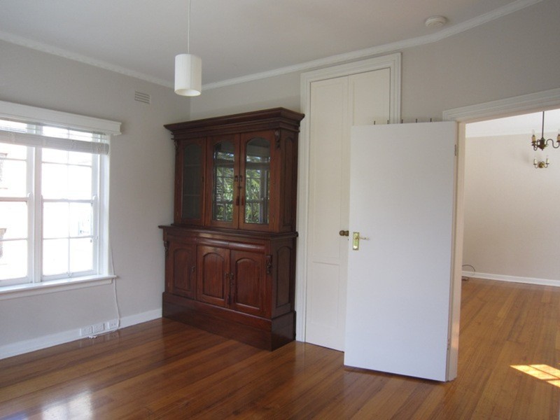 4/39 Eildon Road, St Kilda VIC 3182