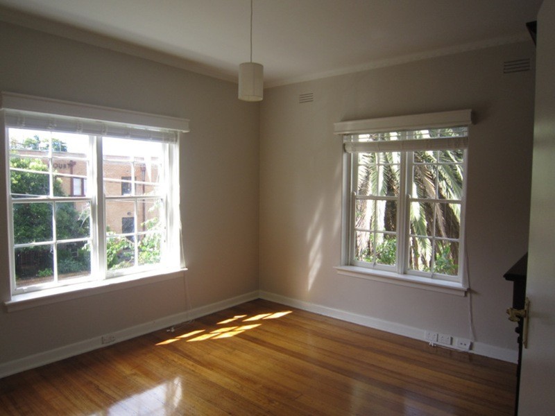 4/39 Eildon Road, St Kilda VIC 3182