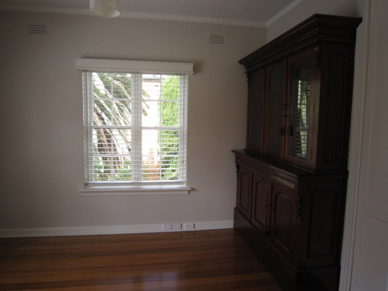 4/39 Eildon Road, St Kilda VIC 3182