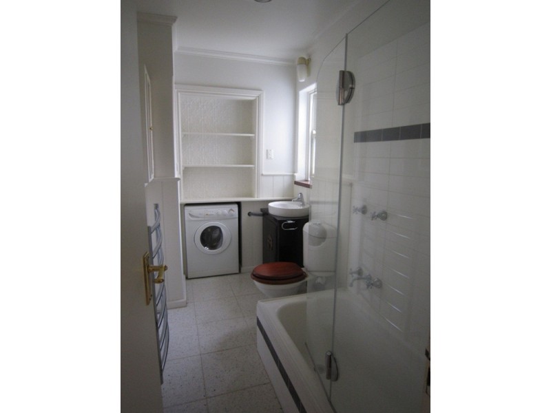 4/39 Eildon Road, St Kilda VIC 3182