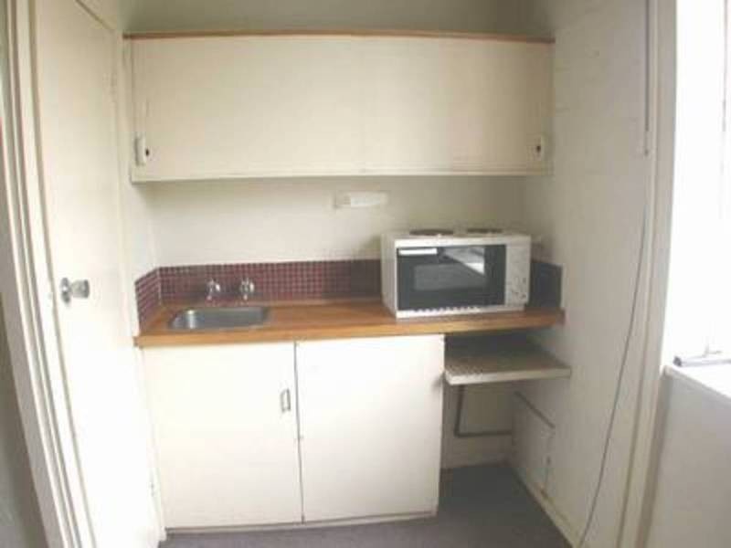 209/44 Barkly Street, St Kilda VIC 3182