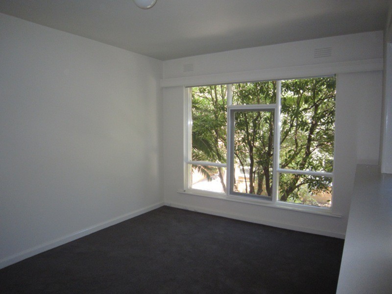 8/10 Acland Street, St Kilda VIC 3182