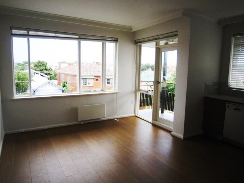 5/75 Spenser Street, St Kilda VIC 3182