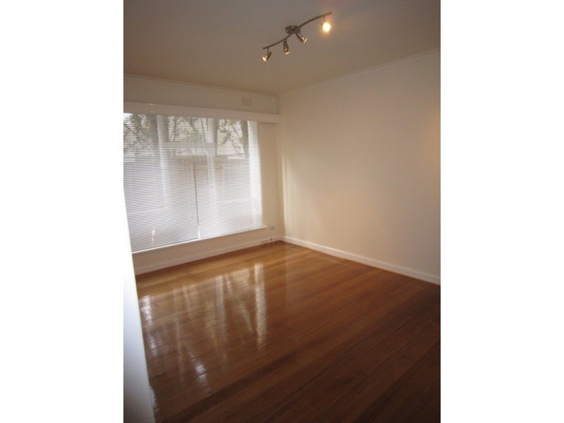 40/10 Acland Street, St Kilda VIC 3182