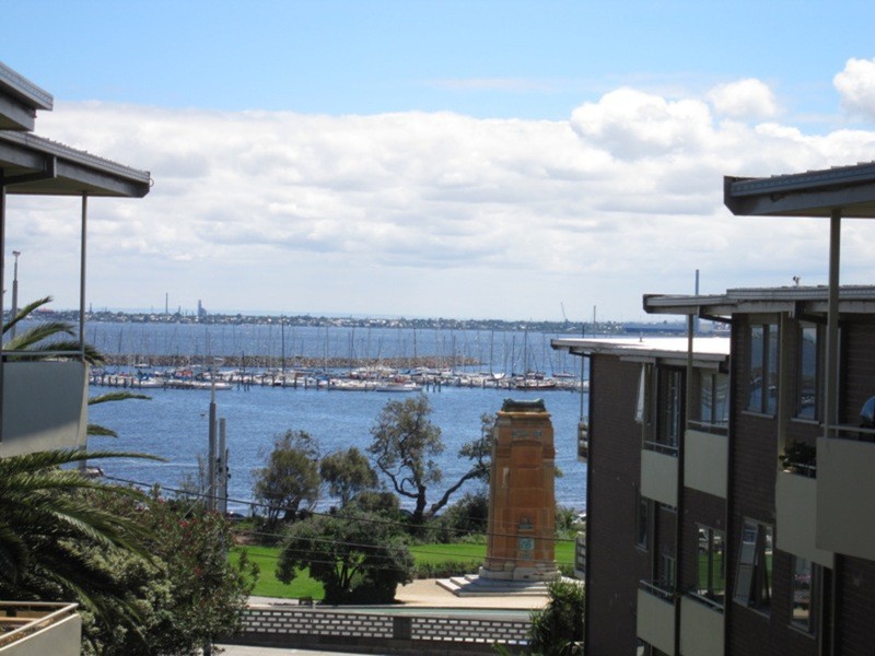 29/1-2 The Esplanade, St Kilda VIC 3182