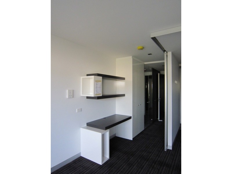 20/17 Robe Street, St Kilda VIC 3182