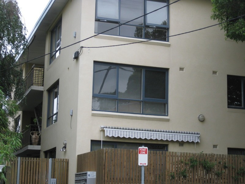 4/10 Burnett Street, St Kilda VIC 3182