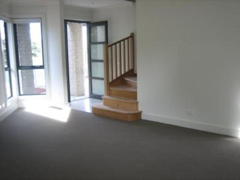 7 Henrietta Street, Hampton East VIC 3188