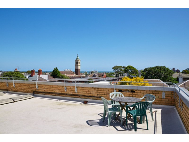 8/11 Burnett Street, St Kilda VIC 3182