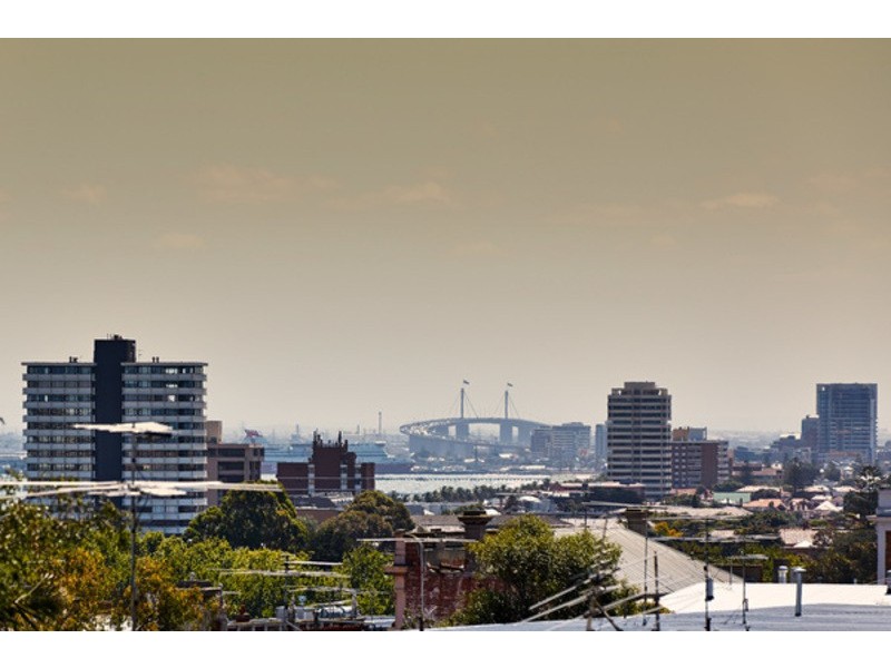 8/11 Burnett Street, St Kilda VIC 3182