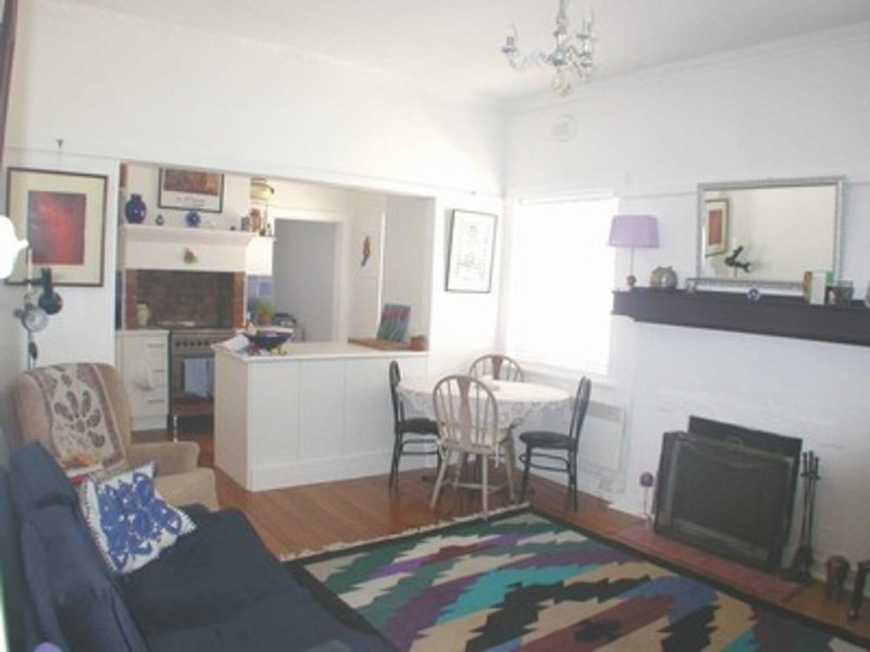 4/8 May Street, Elwood VIC 3184