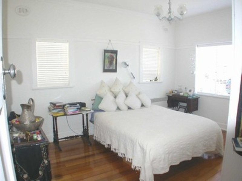 4/8 May Street, Elwood VIC 3184