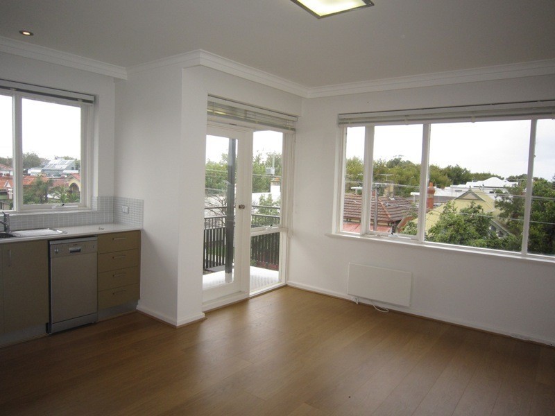 6/75 Spenser Street, St Kilda VIC 3182