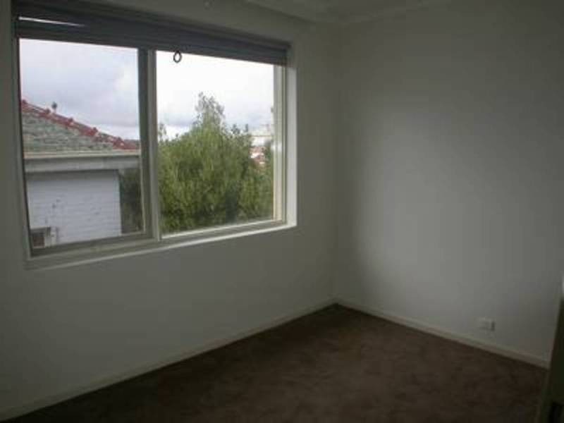 6/63 Carlisle Street, St Kilda VIC 3182