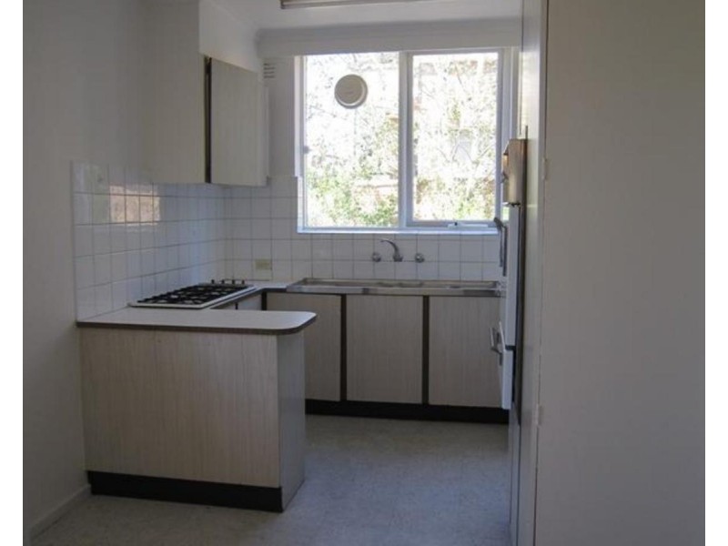 1/19 Mitford Street, St Kilda VIC 3182