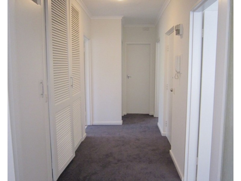 1/19 Mitford Street, St Kilda VIC 3182