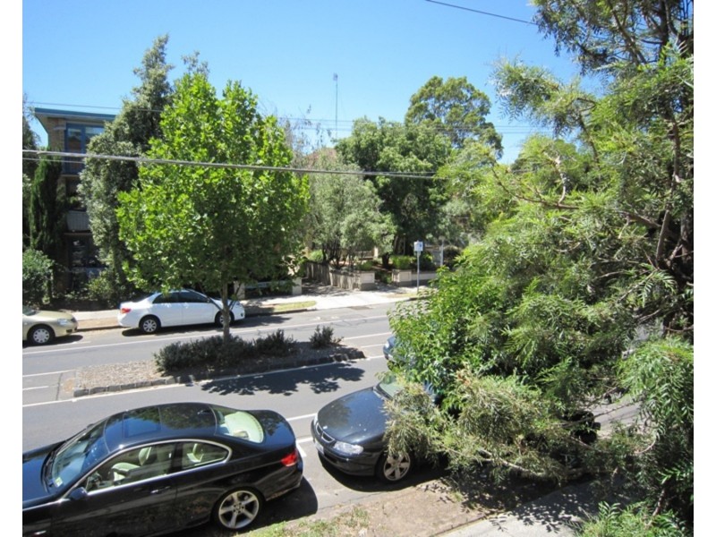 1/19 Mitford Street, St Kilda VIC 3182