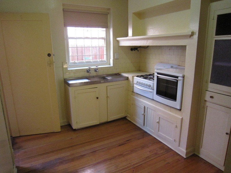 1/13 Mitchell Street, St Kilda VIC 3182