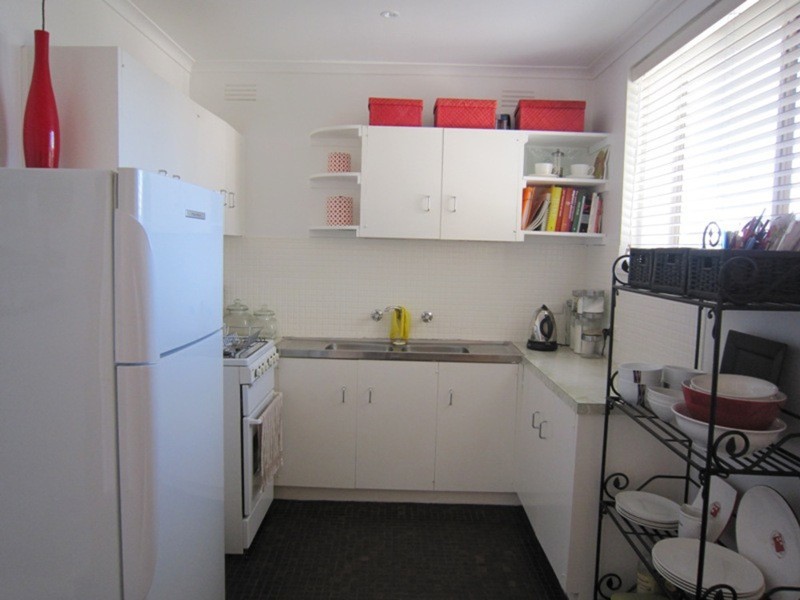 8/29 Dalgety Street, St Kilda VIC 3182