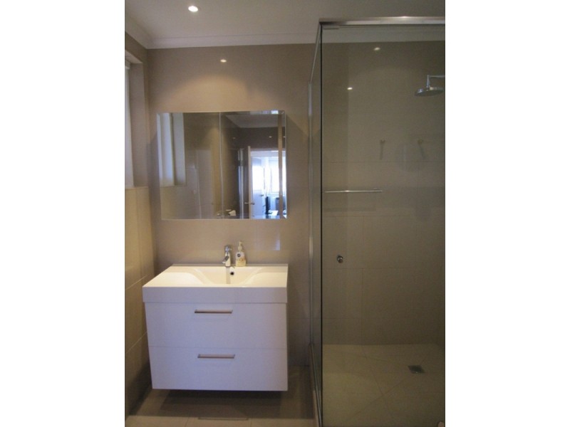 8/29 Dalgety Street, St Kilda VIC 3182