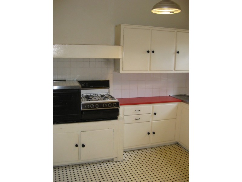 4/4 Church Square, St Kilda VIC 3182