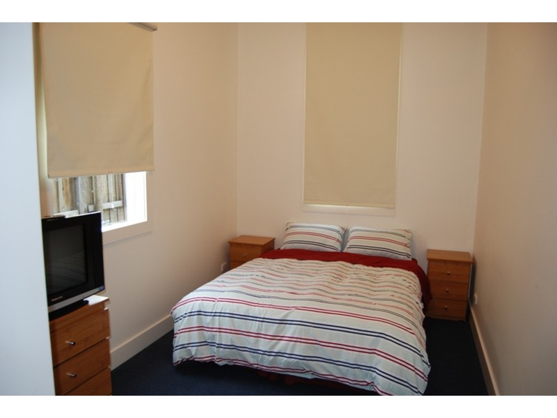 1/32 Grey Street, St Kilda VIC 3182